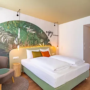 **** Hotel The Weekend Áustria